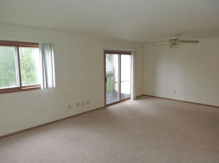 734 Westwinds Dr #2 — Photo 7