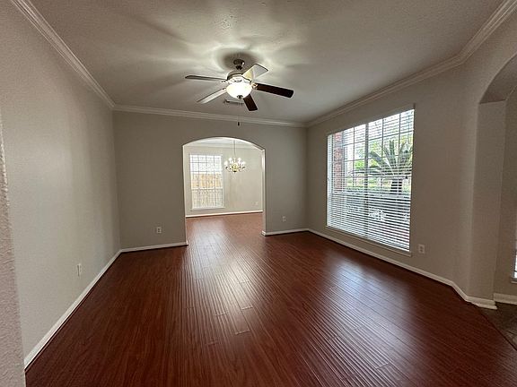 5th image of 9210 Memorial Grove Dr