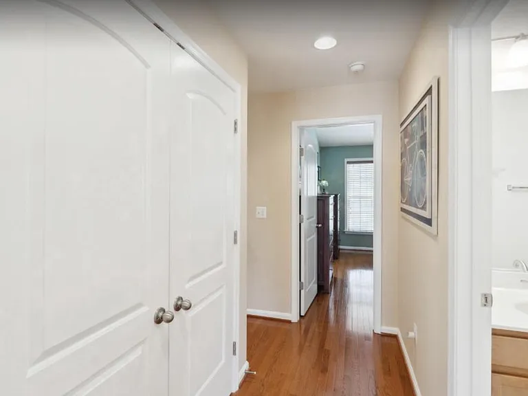 1604 Sebring Ct — Photo 24