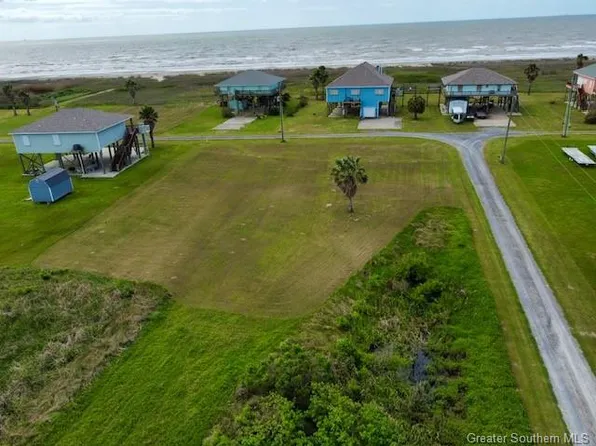 15 Pelican Beach Dr, Cameron, LA 70631