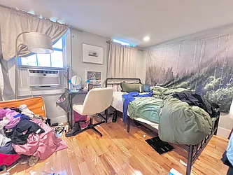 Rented by Doorway NYC, LLC