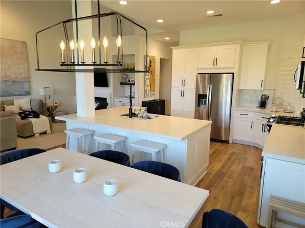 76437 Violet Cir, Palm Desert, CA 92211