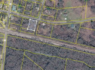 0 Mill St, Hollow Rock, TN 38342