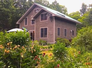 16 Taylor Hts, Montague, MA 01351