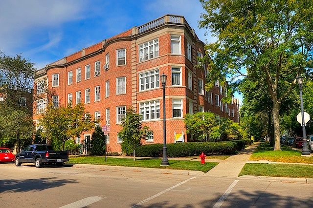 1st image of 209 Kedzie St APT 3A
