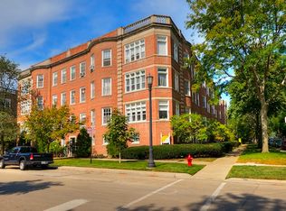203 Kedzie St APT 1G, Evanston, IL 60202