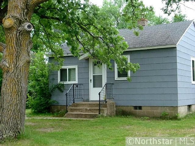 2nd image of 513 3rd St NW