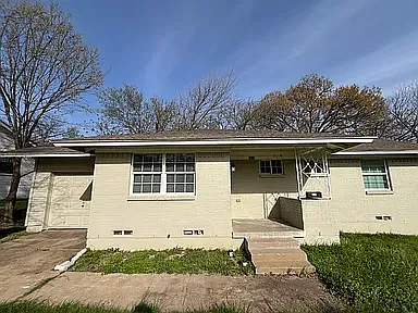 3 bed, 1134 sqft, $1,700 — Photo 2