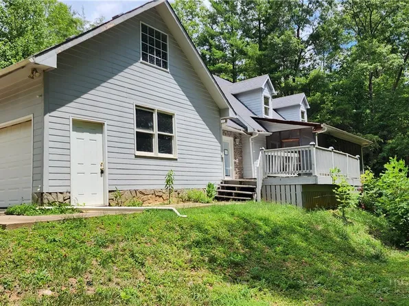 2020 Ada Williams Lane, Lenoir, NC 28645