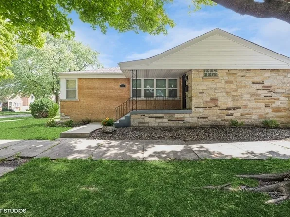 8200 S Homan Ave, Chicago, IL 60652