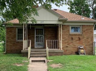 211 N 34th St, Terre haute, IN 47803