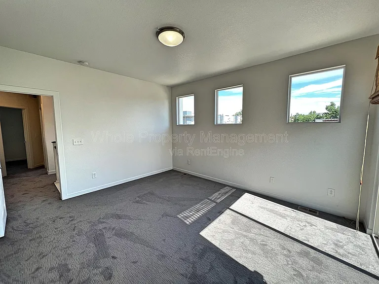 2488 Decatur St — Photo 13