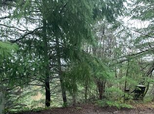 1068 Dana Cir, Lummi Island, WA 98262