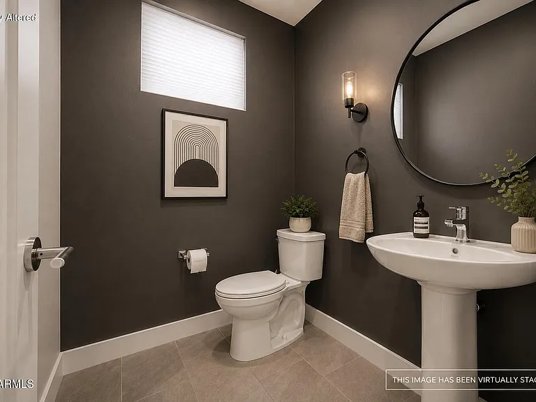 2825 N 42nd St #5 — Photo 9
