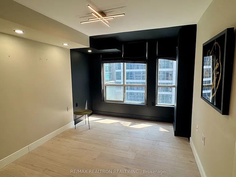 388 Bloor St E #1107 — Photo 19