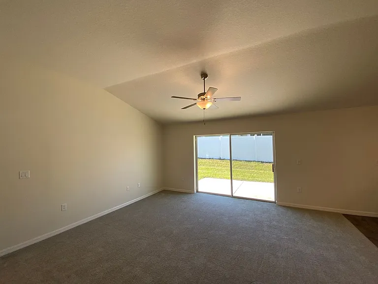 8190 N Wakefield Dr — Photo 11