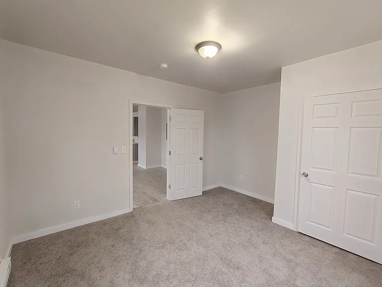 10 Union St #10 — Photo 4