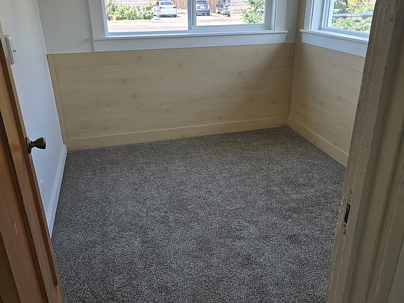 3rd image of 403 De Barr Ave #C