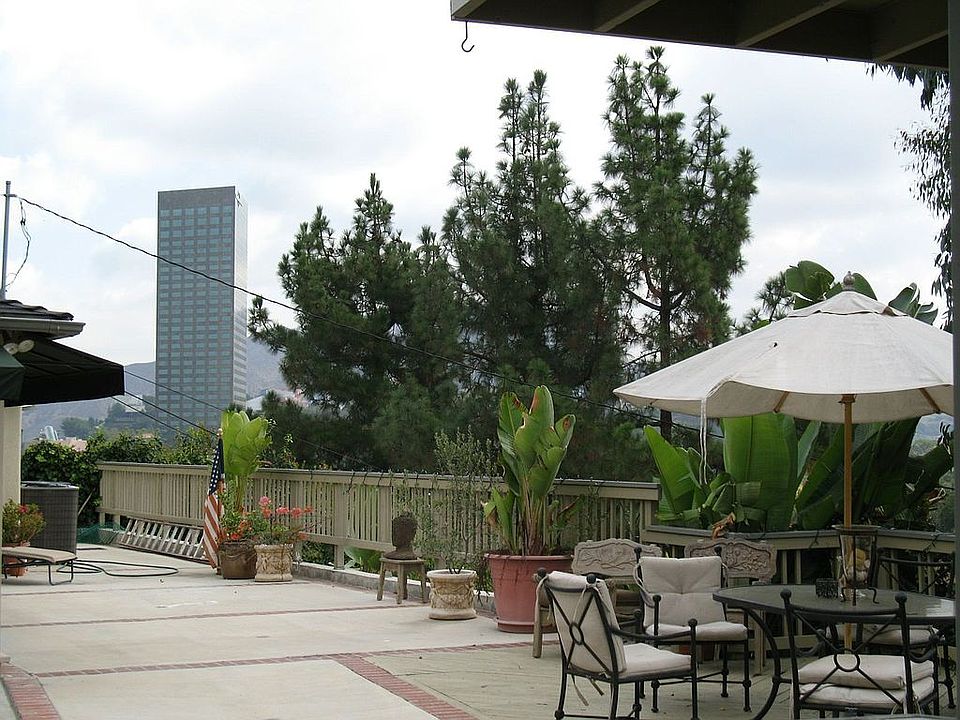 1st image of 11006 Wrightwood Pl
