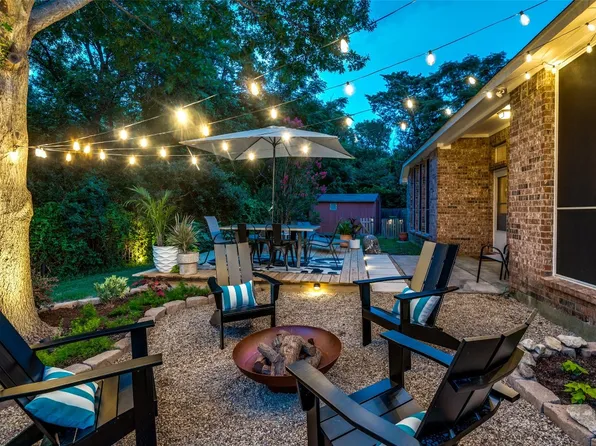 8627 Darrington Dr, Dallas, TX 75249