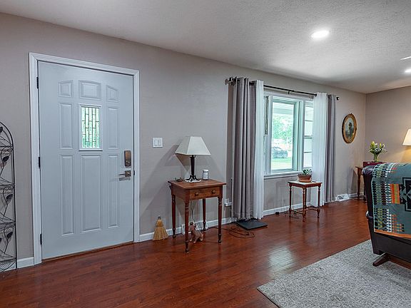 5th image of 2161 E Latoka Street