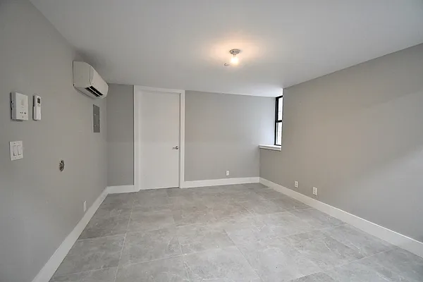 Rented by Voro, LLC | media 5