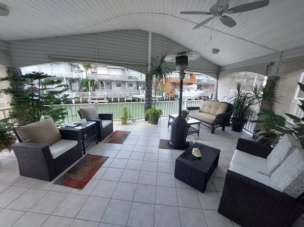 804 E Oyster Dr #804, Pt Isabel, TX 78578