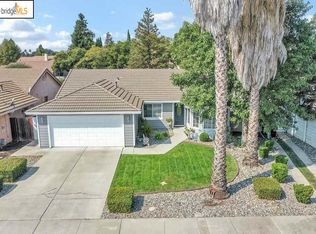 405 Essex Dr, Brentwood, CA