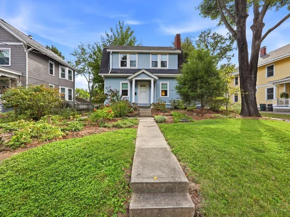 5523 Arnsby Pl, Cincinnati, OH 45227