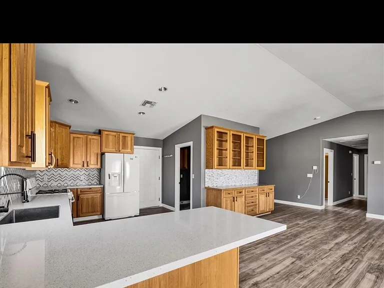 4709 Saddlehorn Rd — Photo 6