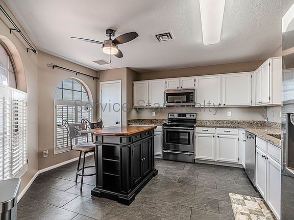 5th image of 7730 W Shaw Butte Dr