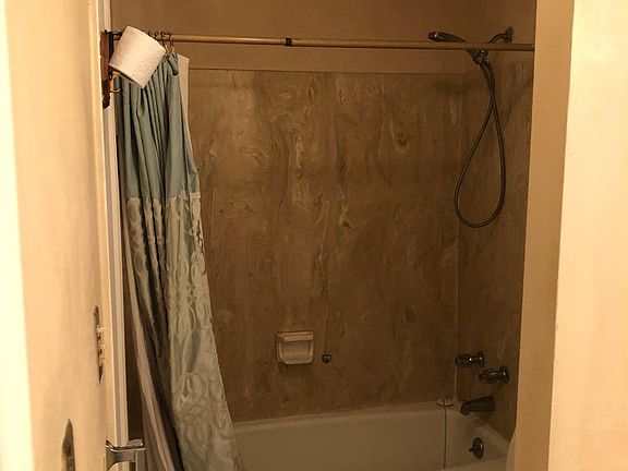 Master bedroom bath
