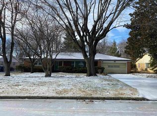 839 Wiltshire Dr, Evansville, IN