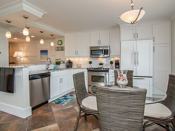4th image of 1085 Bald Eagle Dr #201