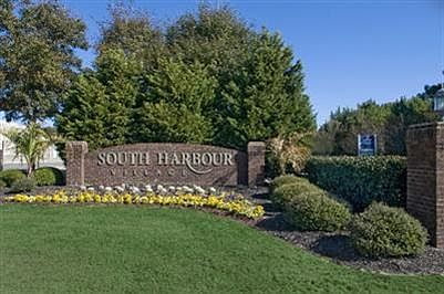 2nd image of 4157 Cambridge Cove Circle #2