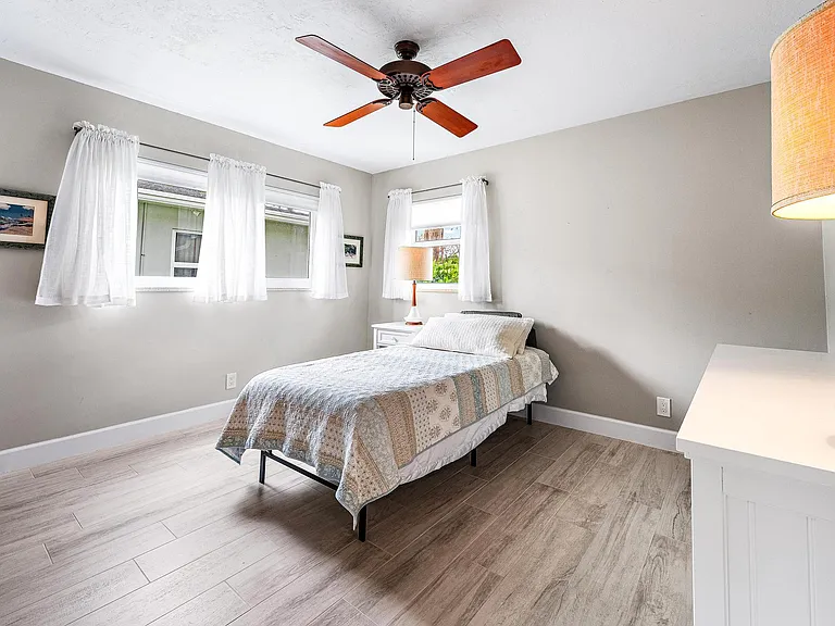1869 Circle Dr — Photo 16