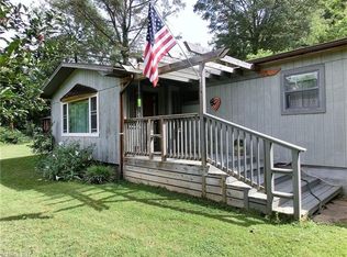 2 Botany Dr, Asheville, NC 28805