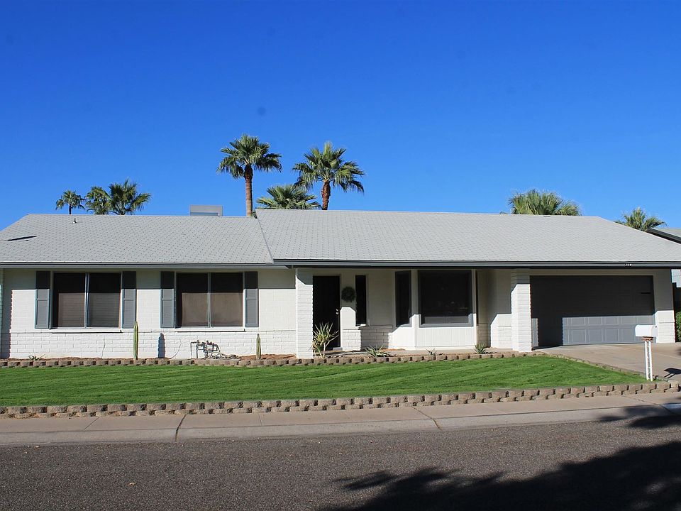 1st image of 308 E Helena Dr
