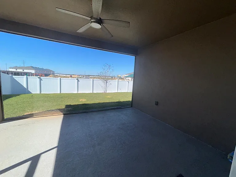 228 Hillcrest Dr — Photo 17