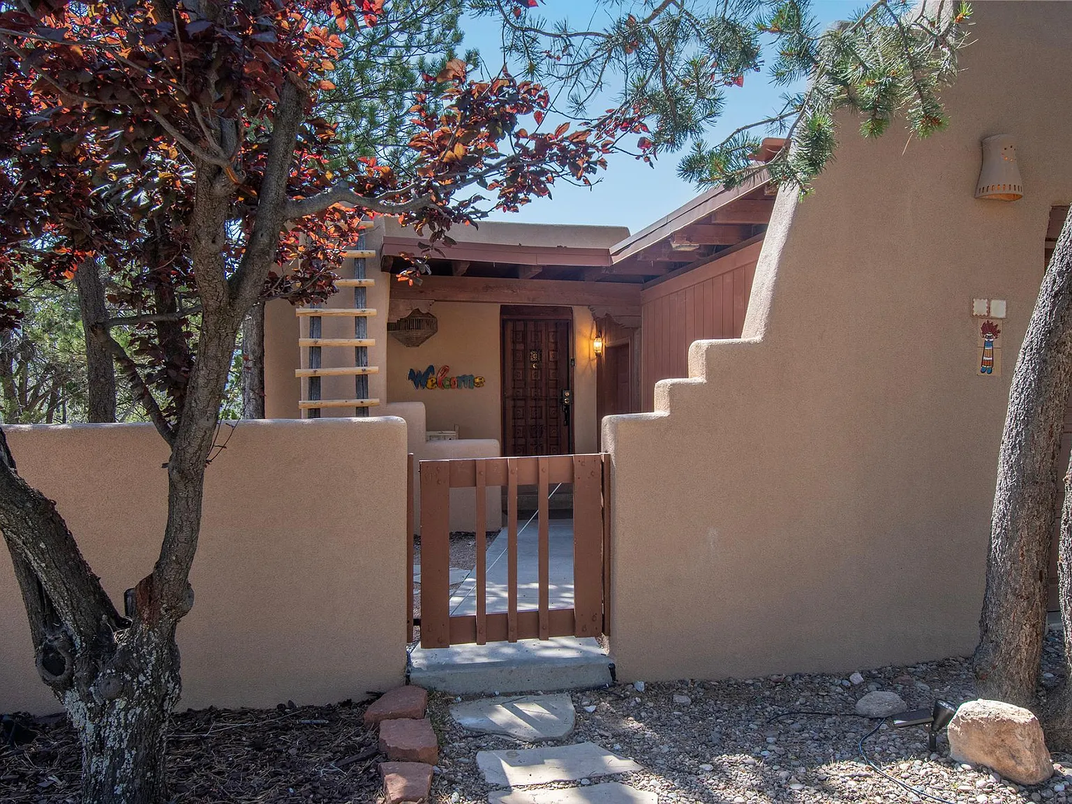 151 Gonzales Rd — Photo 4