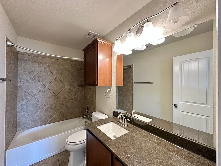 1200 Rocky Ridge Trl — Photo 37
