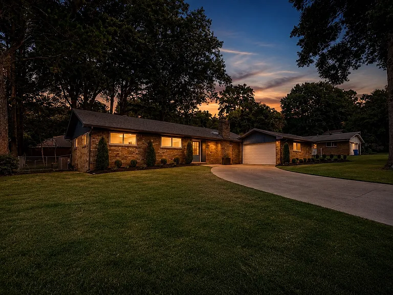 2243 N Hummingbird Ln — Photo 27