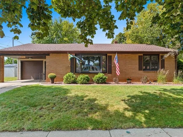 2319 N Viola St, Appleton, WI 54911