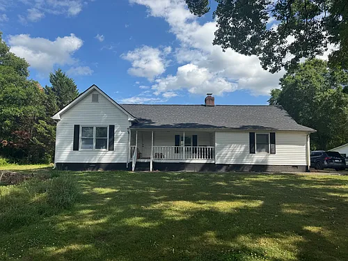 530 Cedar Grove Rd Photo 1