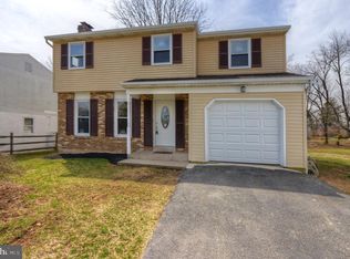 110 S 5th St, Bally, PA 19503