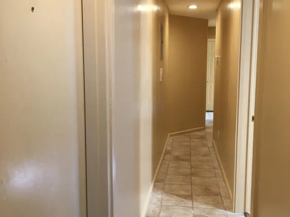 1002 N Madison St APT 1, Wilmington, DE 19801