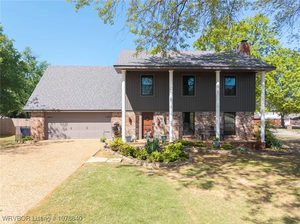 10400 Castleton St, Fort Smith, AR 72908