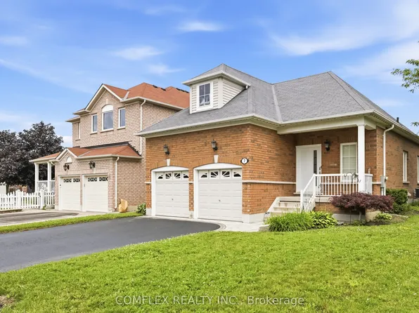 7 Swindells St, Clarington, ON L1C 0K3