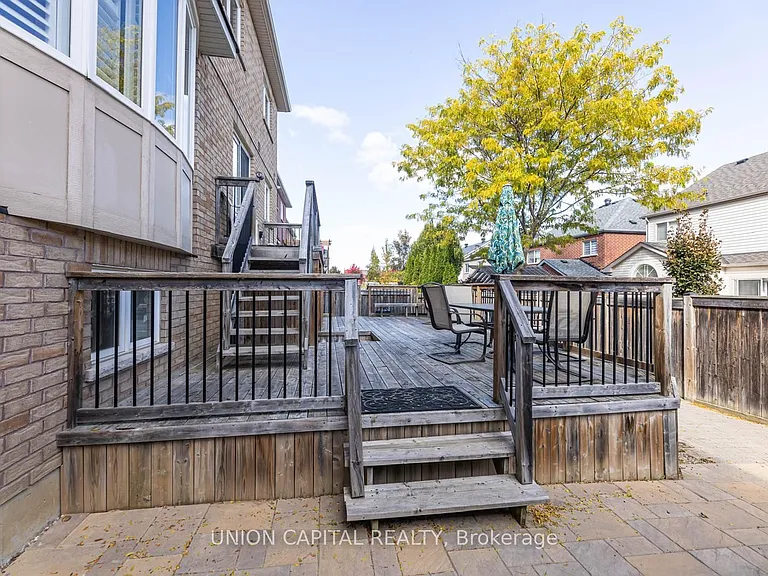 21 Denbury Ct #B — Photo 9