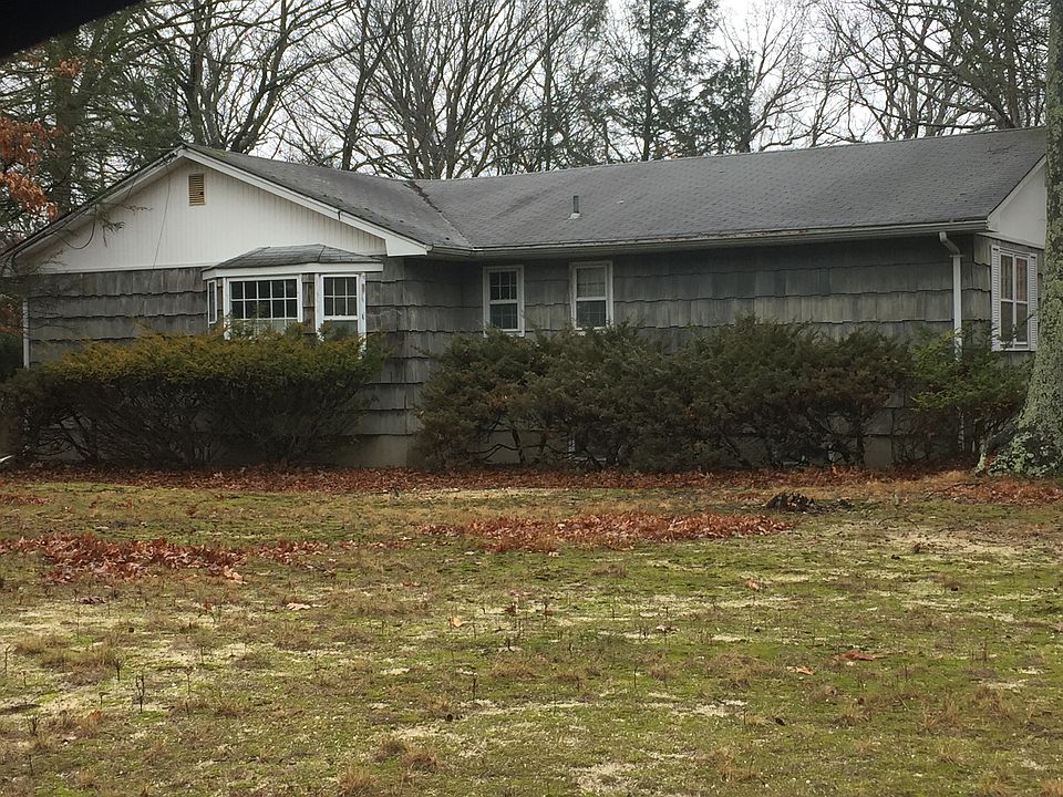 2nd image of 10 Bridge Branch Rd